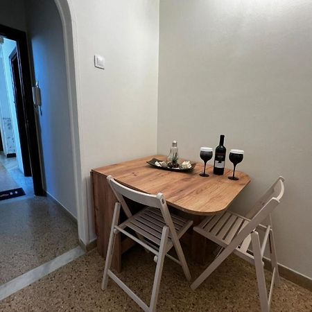 Plaka Apartment Атина Екстериор снимка