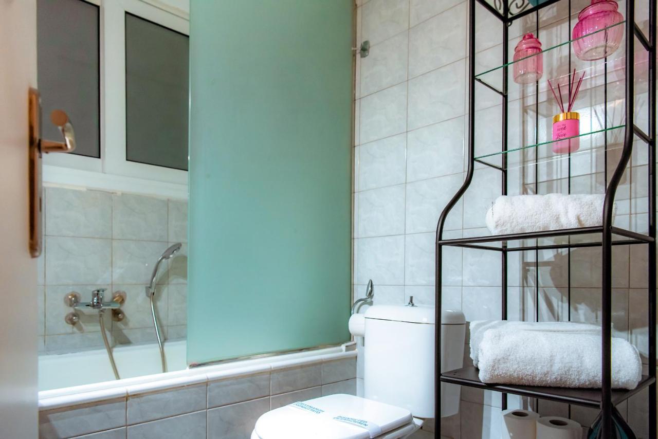 Plaka Apartment Атина Екстериор снимка